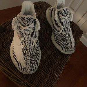 Adidas Yeezy 350 Zebra 9.5M No Box